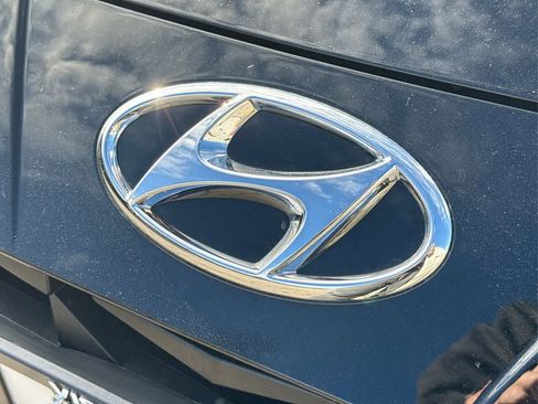 Certified 2021 Hyundai Elantra SEL image 14