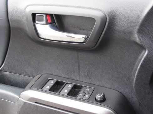 Certified 2021 Toyota Tacoma TRD Pro AWD/4WD image 37