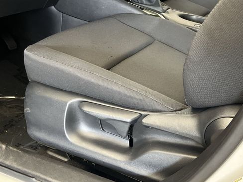 Used 2026 Toyota Corolla LE FWD image 13