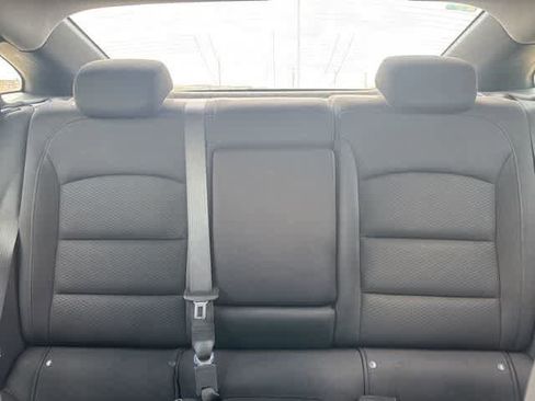 Used 2023 Chevrolet Malibu LT image 20