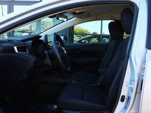 Used 2024 Toyota Corolla LE FWD image 36
