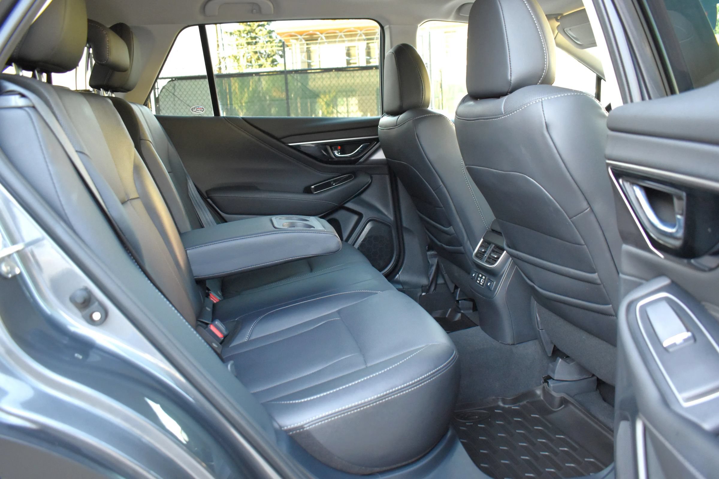 Used 2023 Subaru Outback Limited AWD/4WD image 26