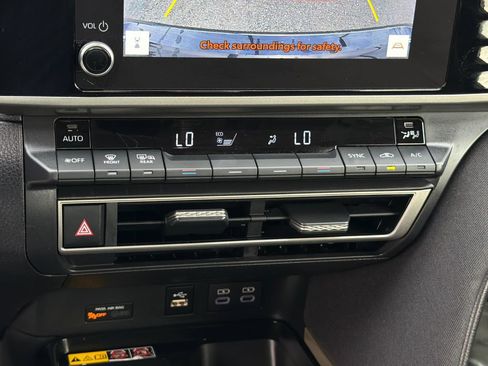 Used 2025 Toyota Camry LE FWD image 26