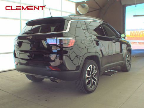 Used 2022 Jeep Compass Limited image 6