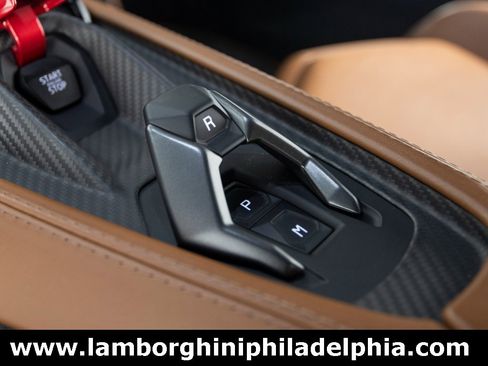 Used 2024 Lamborghini Revuelto image 24
