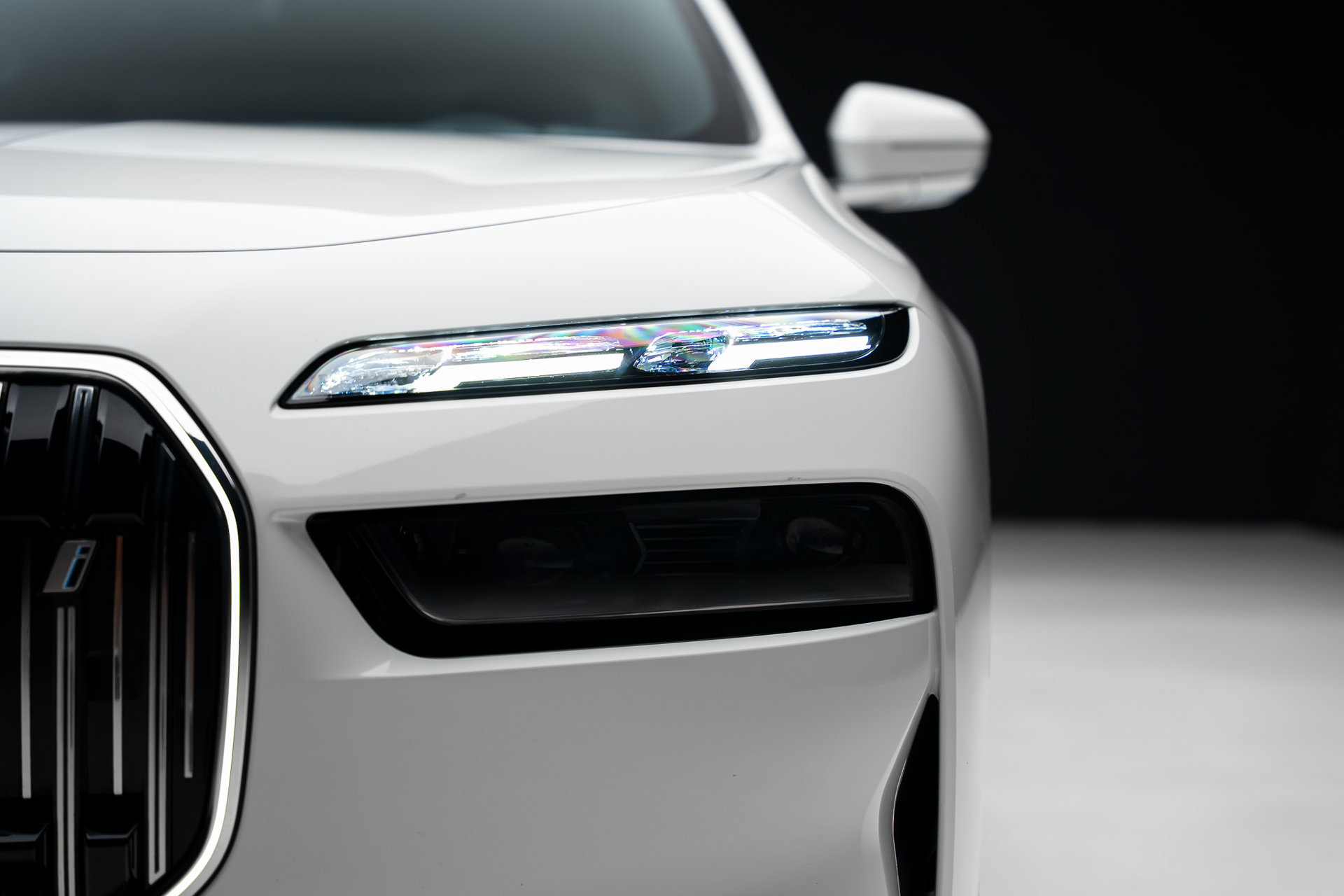 Used 2024 BMW i7 eDrive50 w/ Executive Package RWD image 10