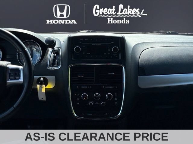 Used 2015 Dodge Grand Caravan SE w/ Quick Order Package 29E SE FWD image 11