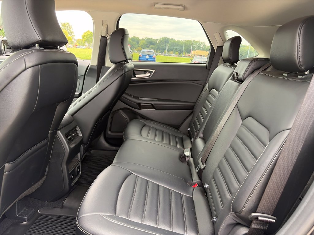 Used 2024 Ford Edge SEL w/ Convenience Package AWD/4WD image 25