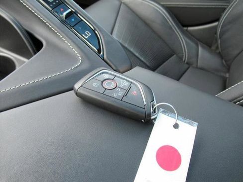 Used 2020 Chevrolet Corvette 3LT 2dr Car w/ 3LT Preferred Equipment Group image 37