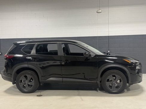 Used 2026 Nissan Rogue SV w/ Cold Weather Package AWD/4WD image 4