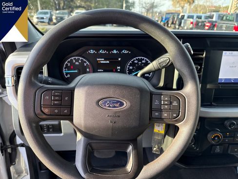 Certified 2025 Ford F250 XLT image 18