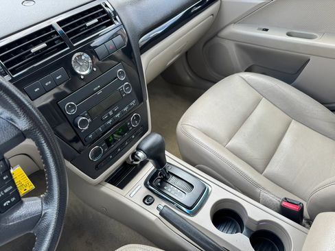 Used 2009 Ford Fusion SEL FWD image 35