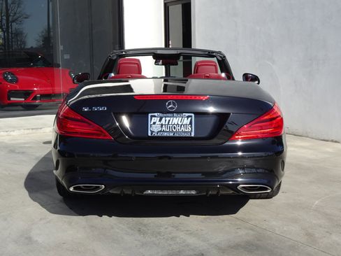 Used 2019 Mercedes-Benz SL 550 image 6
