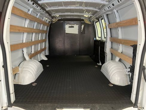 Used 2024 GMC Savana 2500 w/ Driver Convenience Package RWD image 35