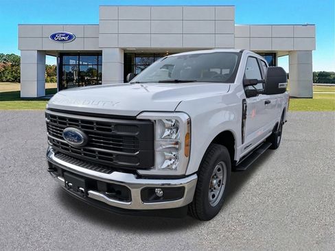 New 2026 Ford F250 XL RWD image 8