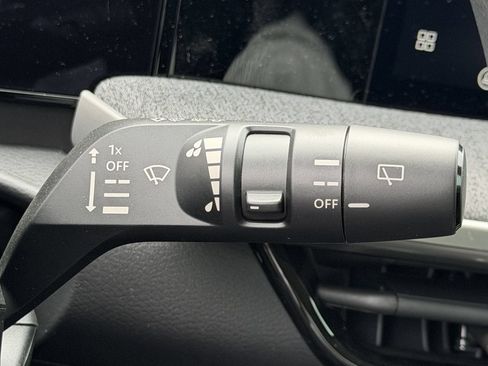 Used 2026 Nissan Kicks S FWD image 12