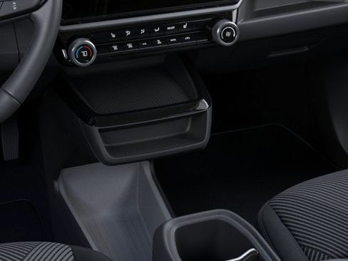New 2027 Chevrolet Bolt LT w/ Comfort Package FWD image 23