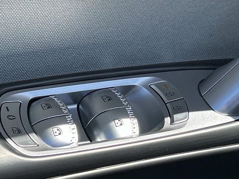 New 2026 Genesis GV60 AWD image 18