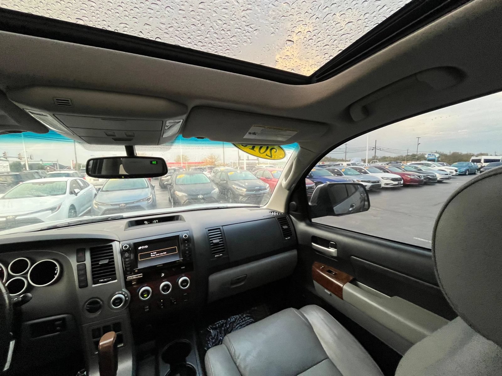 Used 2010 Toyota Tundra Limited w/ Platinum Pkg AWD/4WD image 37