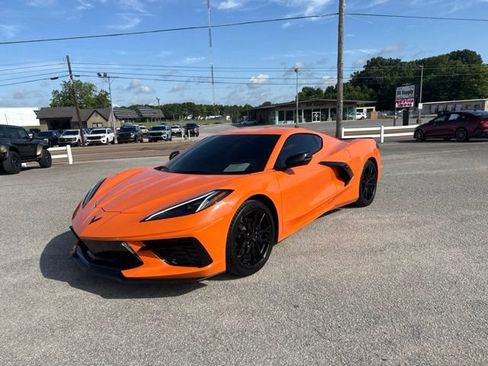 Used 2023 Chevrolet Corvette Stingray Coupe w/ 1LT RWD image 4
