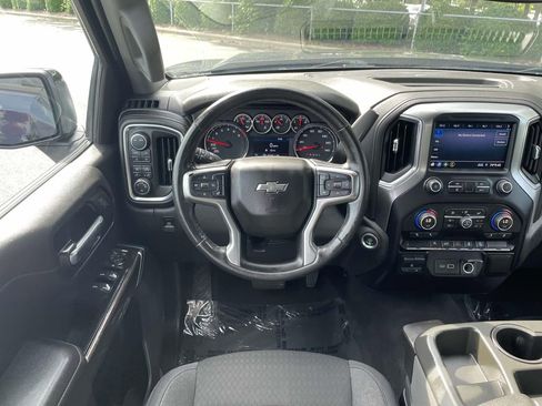 Used 2020 Chevrolet Silverado 1500 RST w/ All-Star Edition image 17