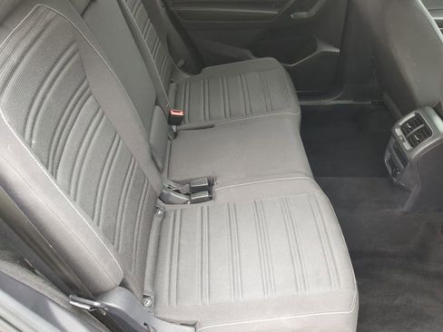 Used 2022 Volkswagen Tiguan S image 15