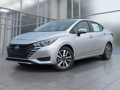 New 2025 Nissan Versa SV w/ Trunk Package