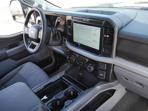 New 2026 Ford F350 XLT w/ XLT Premium Package AWD/4WD image 34