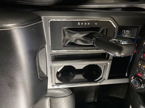 Used 2020 Ford F150 XLT w/ Equipment Group 302A Luxury AWD/4WD image 38