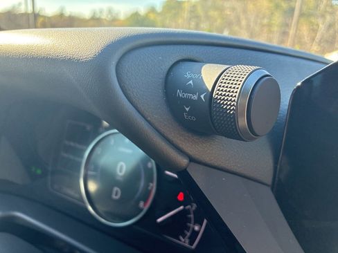 Used 2024 Lexus ES 350 350 PREMIUM/CARPLAY/PARK AST/B w/ Premium Package image 25