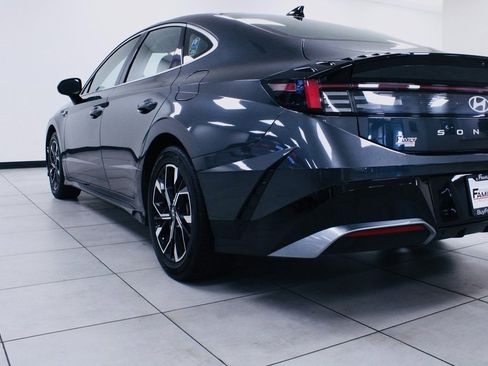 Used 2024 Hyundai Sonata SEL image 3