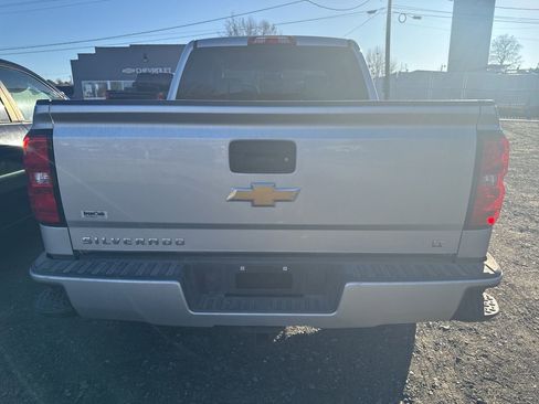 Used 2018 Chevrolet Silverado 1500 LT w/ All Star Edition image 5