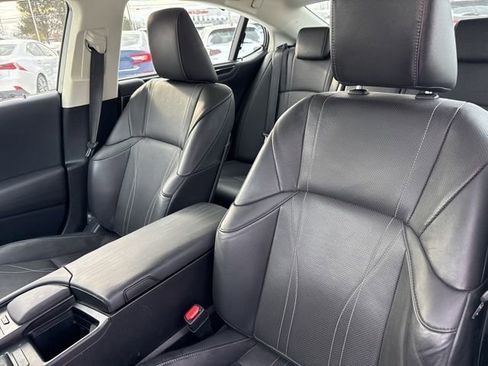 Used 2019 Lexus ES 350 Ultra Luxury image 24