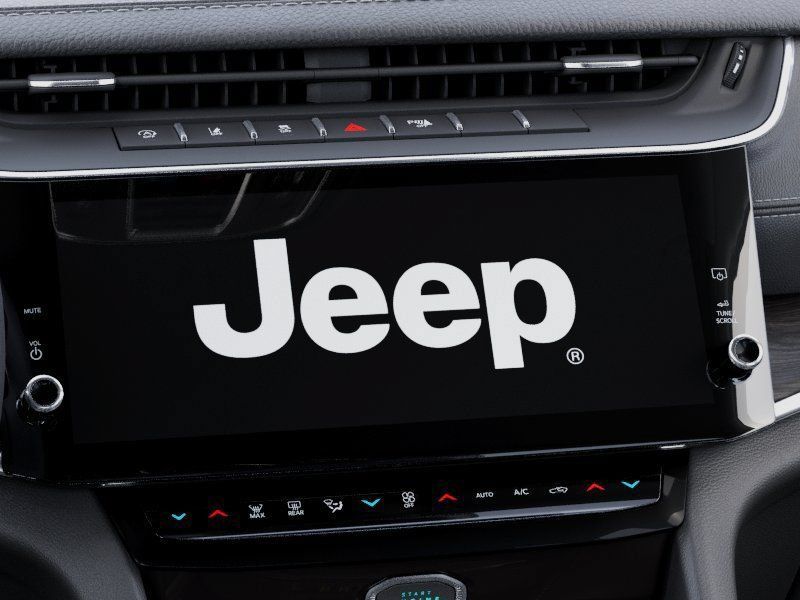 New 2026 Jeep Grand Cherokee Limited w/ Limited Altitude Package AWD/4WD image 18