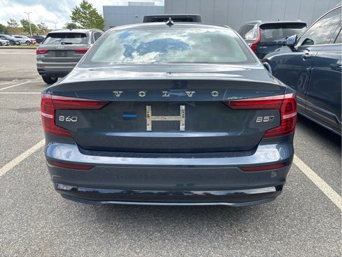 Used 2024 Volvo S60 B5 Ultimate w/ Climate Package AWD/4WD image 4