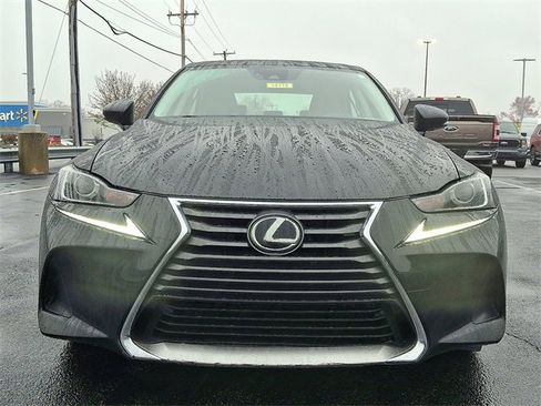 Used 2018 Lexus IS 300 300 w/ Comfort Package image 2