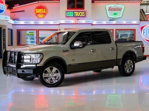 Used 2018 Ford F150 King Ranch w/ Equipment Group 601A Luxury AWD/4WD image 2