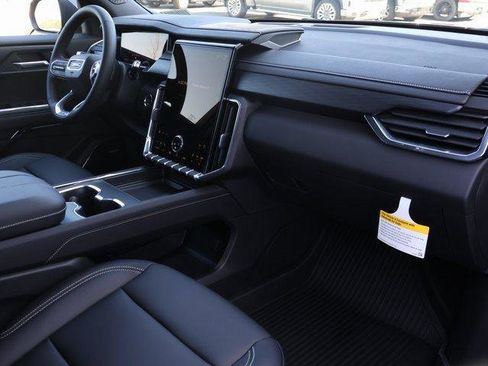 New 2026 GMC Acadia Elevation w/ Elevation Premium Package image 9