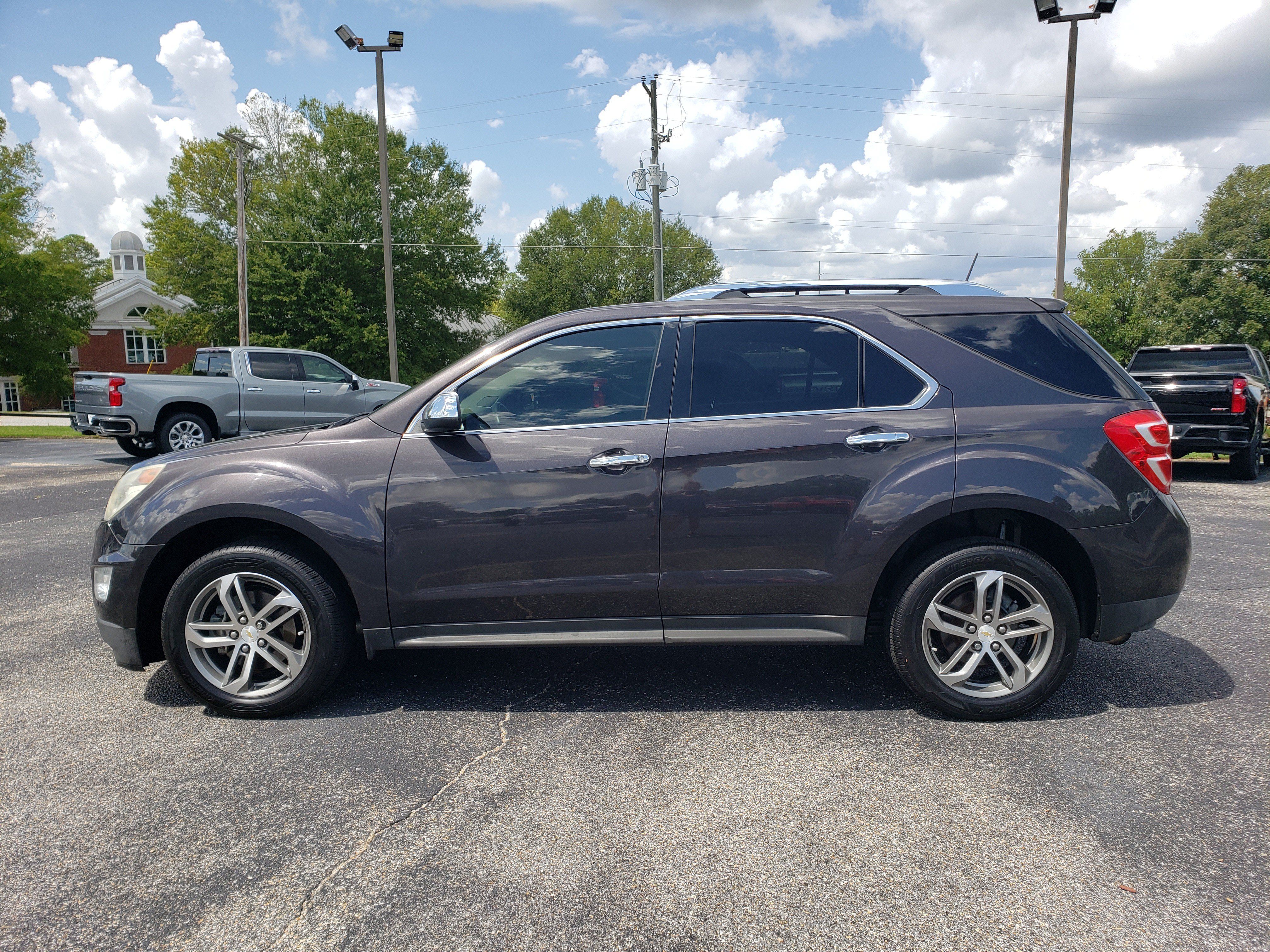 Used 2016 Chevrolet Equinox LTZ w/ Enhanced Convenience Package FWD image 6