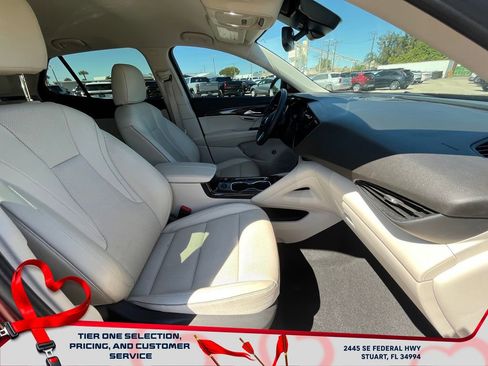 Used 2023 Buick Envision Essence image 20