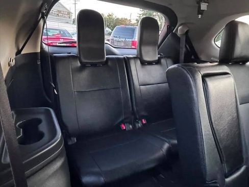 Used 2016 Mitsubishi Outlander GT AWD/4WD image 12