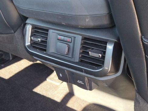 Used 2023 Ford F150 Lariat w/ Equipment Group 502A High image 12