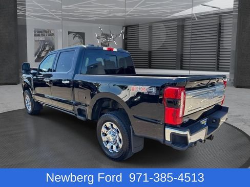 Used 2025 Ford F350 King Ranch AWD/4WD image 7