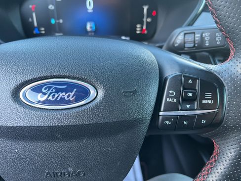 Used 2023 Ford Escape ST-Line Select image 22