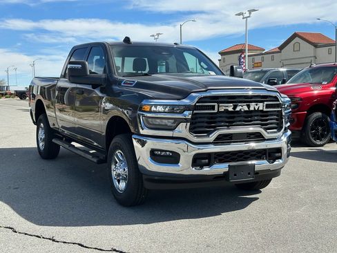 New 2026 RAM 2500 Tradesman AWD/4WD image 10