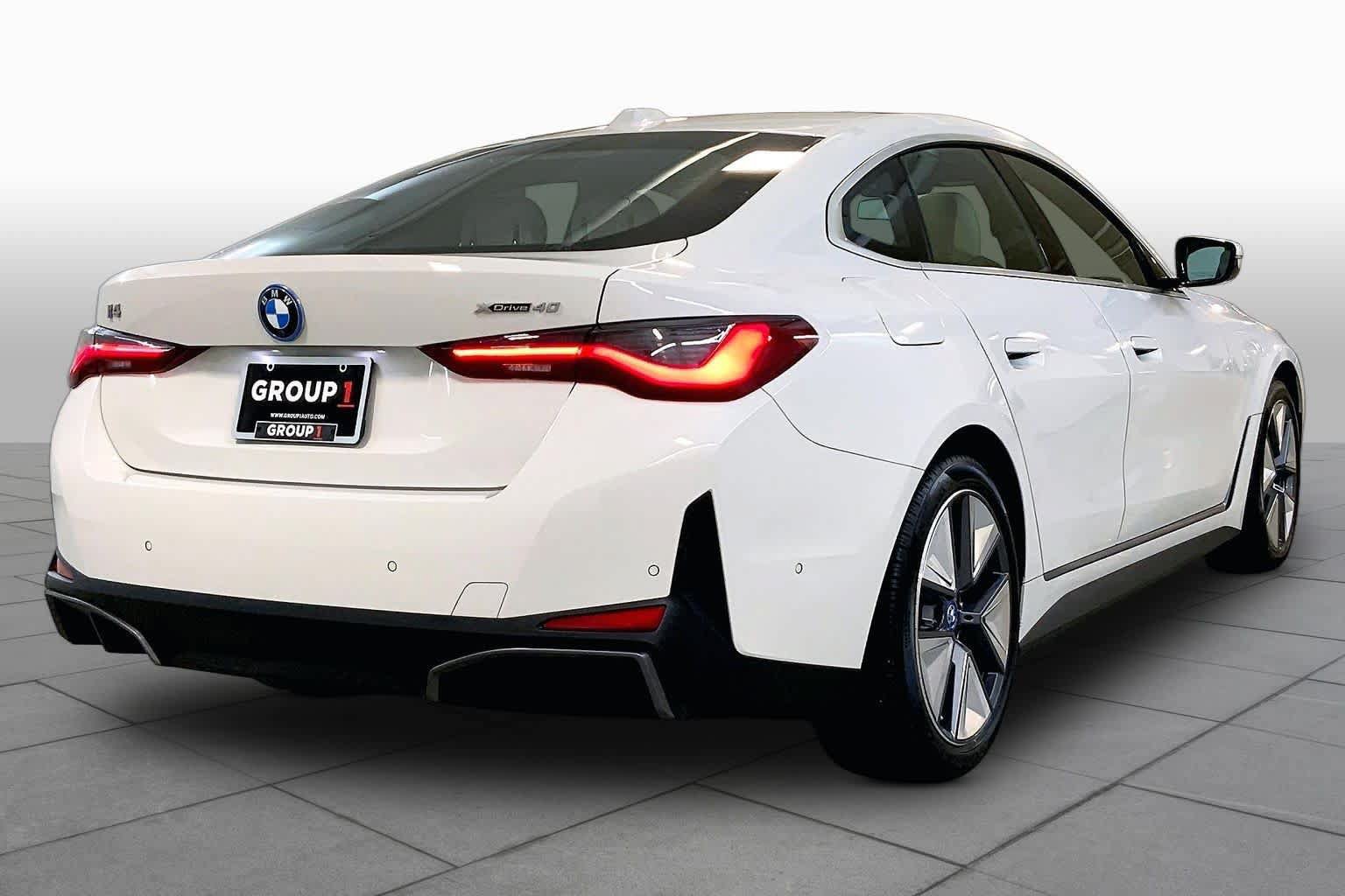 Used 2024 BMW i4 xDrive40i w/ Premium Package AWD/4WD image 12
