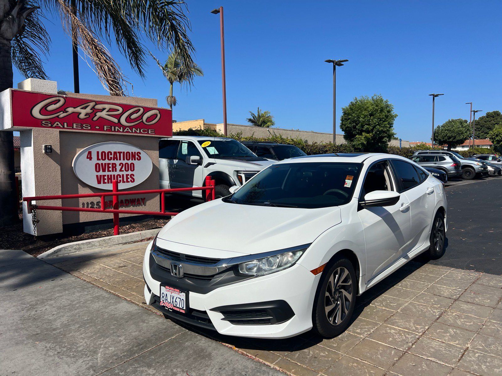 Used 2017 Honda Civic EX image 4