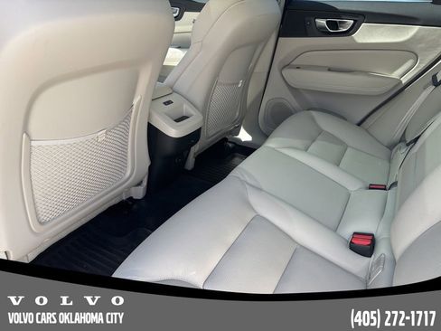 Used 2024 Volvo XC60 B5 Plus w/ Protection Package Premier image 13