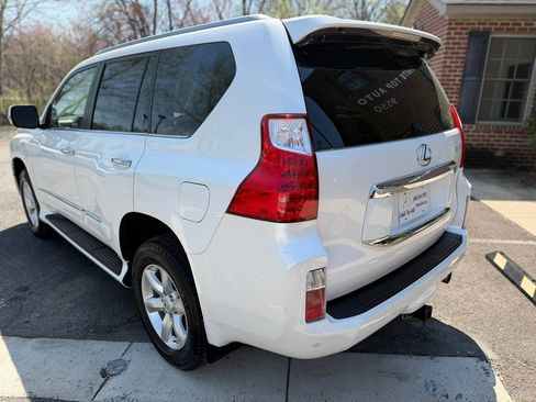 Used 2013 Lexus GX 460 w/ Comfort Plus Pkg image 4