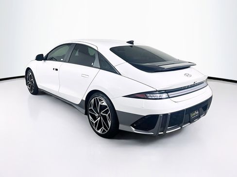 Used 2024 Hyundai Ioniq 6 SEL image 5